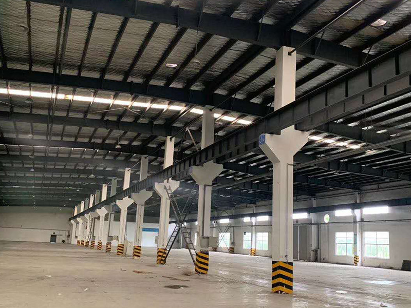 Construction of Steel Structure Workshop